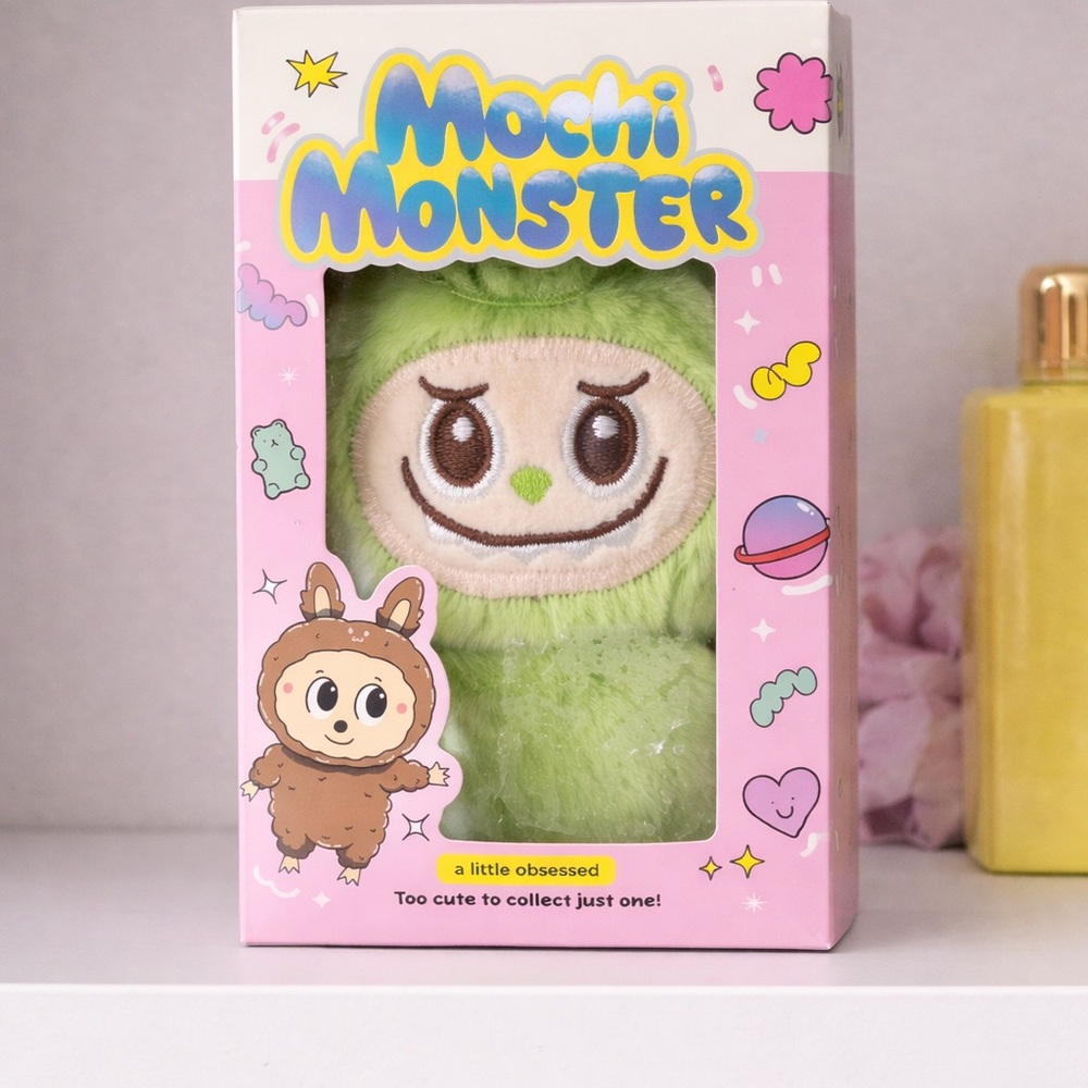 HOT 🔥 Mochi Monster Bright Green Plush Toy NIB Kawaii Collectible Cute Plush